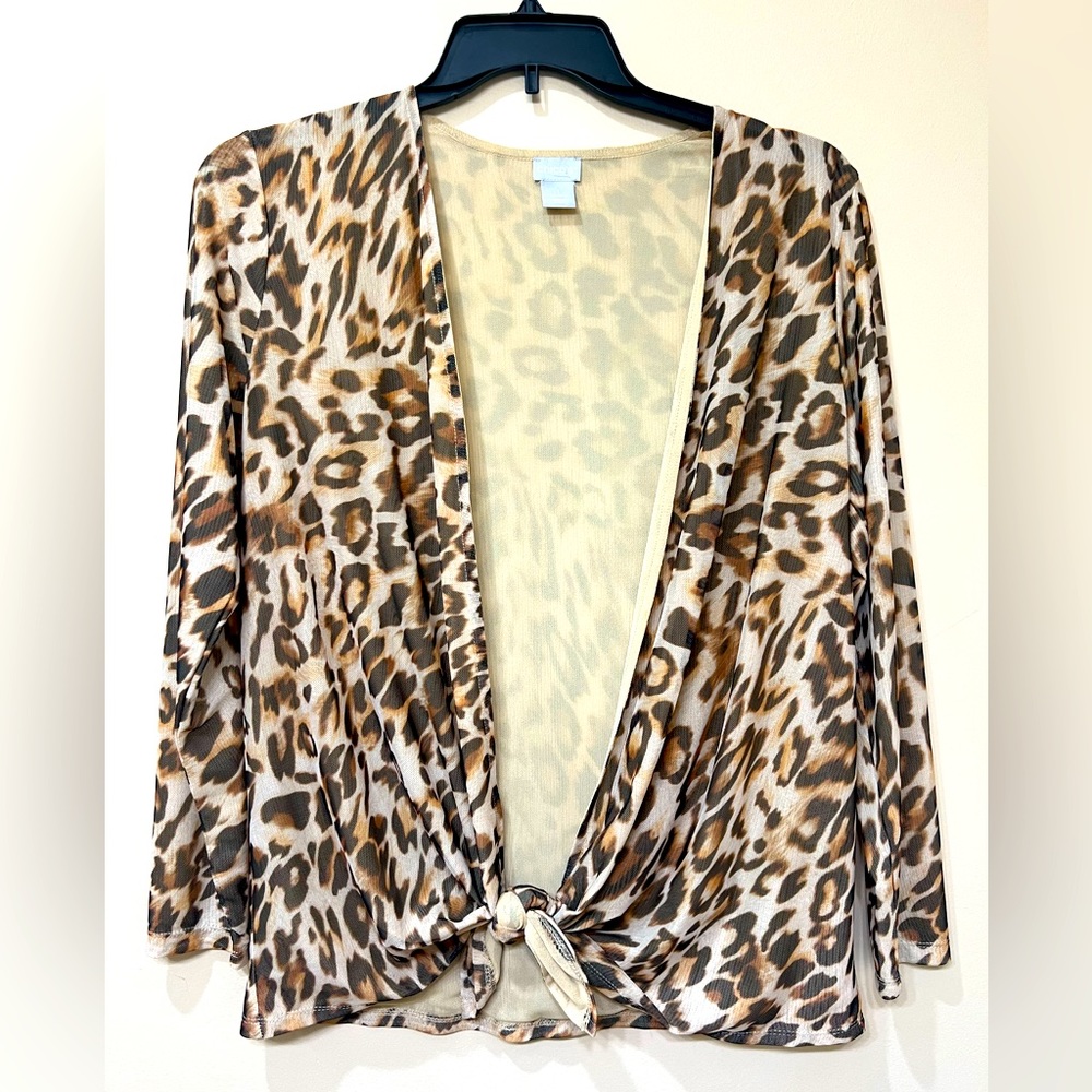 Chicos, size 1, animal print, comfy open top, like new, used once, beautiful
